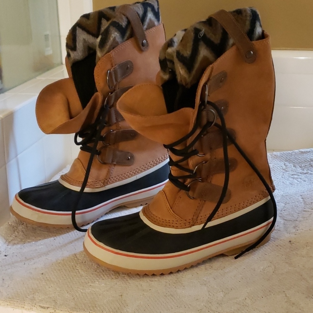 Sorel Joan of Arc boots